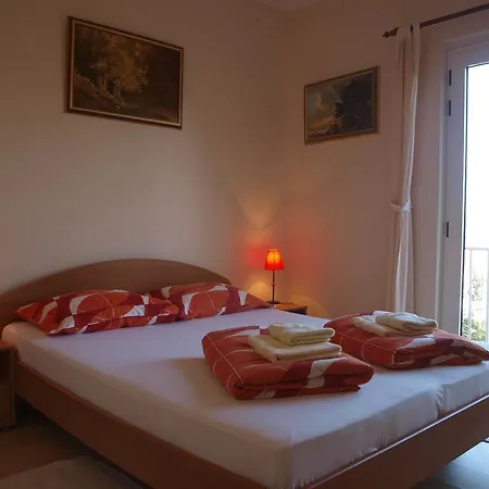 View Apartment *